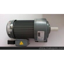  宜賓輕工機(jī)械常用三相立式減速馬達(dá)，萬(wàn)鑫GH28臥式齒輪減速電機(jī)熱賣