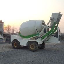 山東濟(jì)寧金億重工混凝土攪拌車 自上料攪拌車 0.8方攪拌車