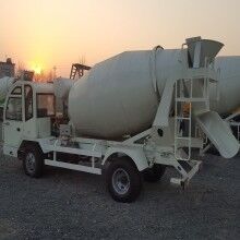 全自動(dòng)混凝土攪拌車 攪拌車價(jià)格