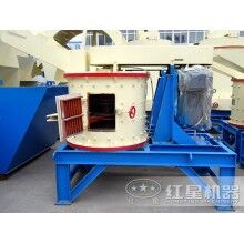 自行式沙石破碎機價格不貴，經(jīng)濟實惠ZQ82